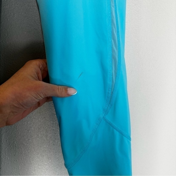 ZYIA Light n Tight Hi-Rise Crop Leggings Mesh Stripe Bright Blue Size 4 Women’s - Picture 5 of 10